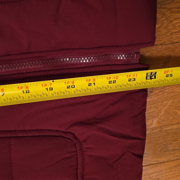 MARALYN & ME WOMENS JUNIOR SIZE PURPLE FAUX FUR HOODED ZIPPERED COAT SIZE MEDIUM - Picture 14 of 16